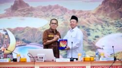Rakor Bersama Pemda Se-NTT, Menteri Nusron Minta Dukungan Kepala Daerah Wujudkan Transformasi Layanan Pertanahan