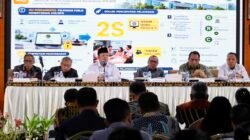 Beri Pengarahan Soal Layanan di Kanwil BPN Provinsi NTT, Menteri Nusron: Gunakan Sudut Pandang Masyarakat